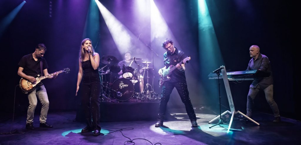 This is P!nk; in De Afzakkerij