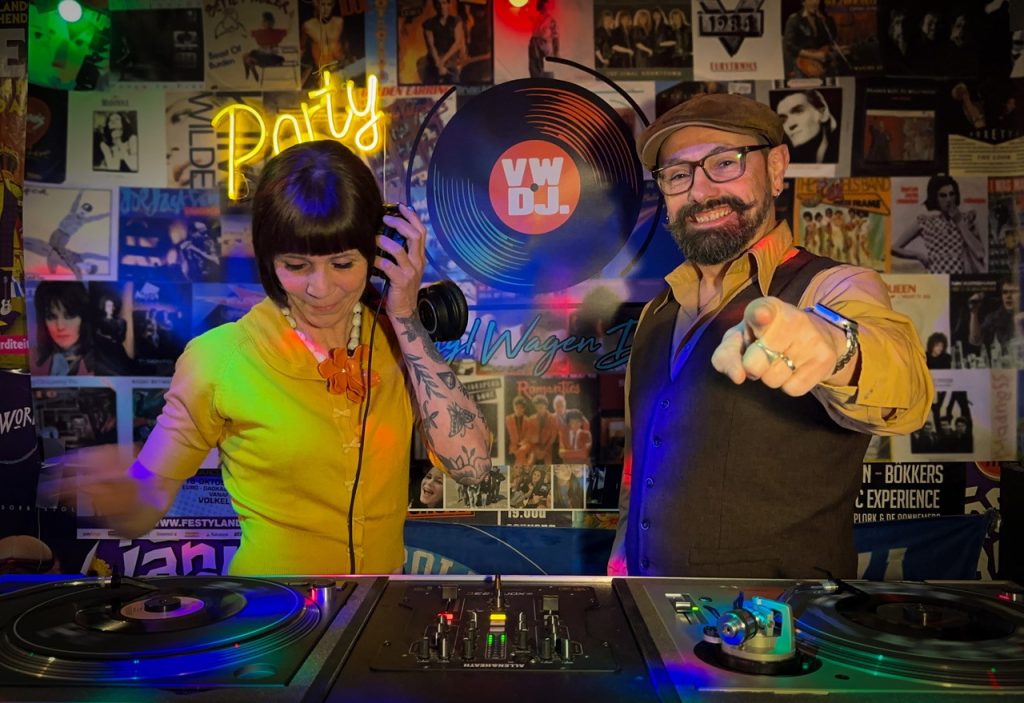 VW DJ’s UITKLOKKEN